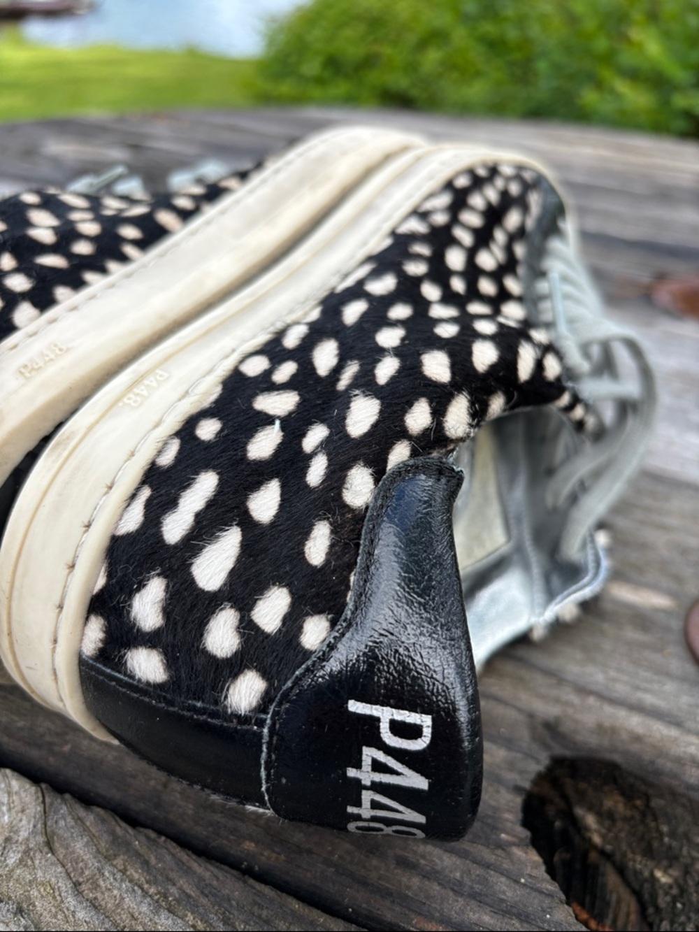 P448 Women’s Sz8.5/9 Unisex-John Sneakers Cowiena Calf Hair Black/Cream #318 - Picture 10 of 13